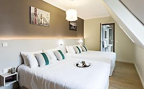 Modern Hotel